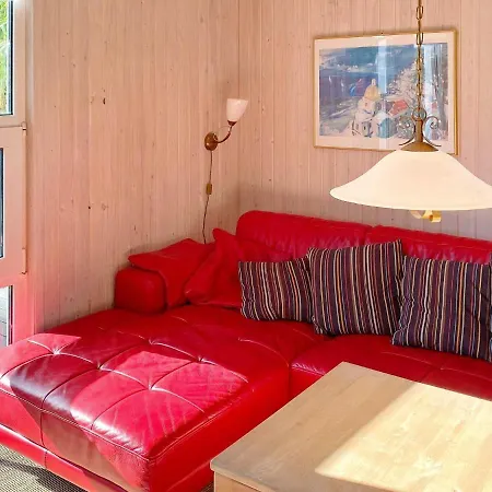 Holiday home 6 Person Holiday Home In Hadsund *